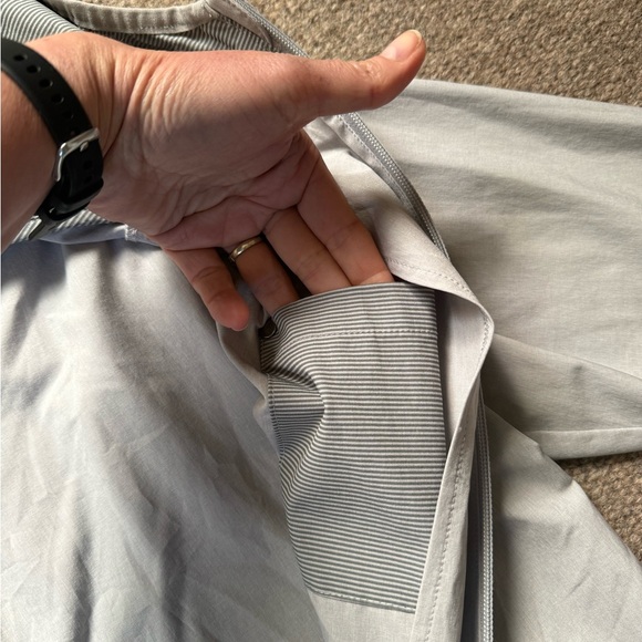 Vuori Light Gray Hooded Windbreaker - Picture 6 of 10